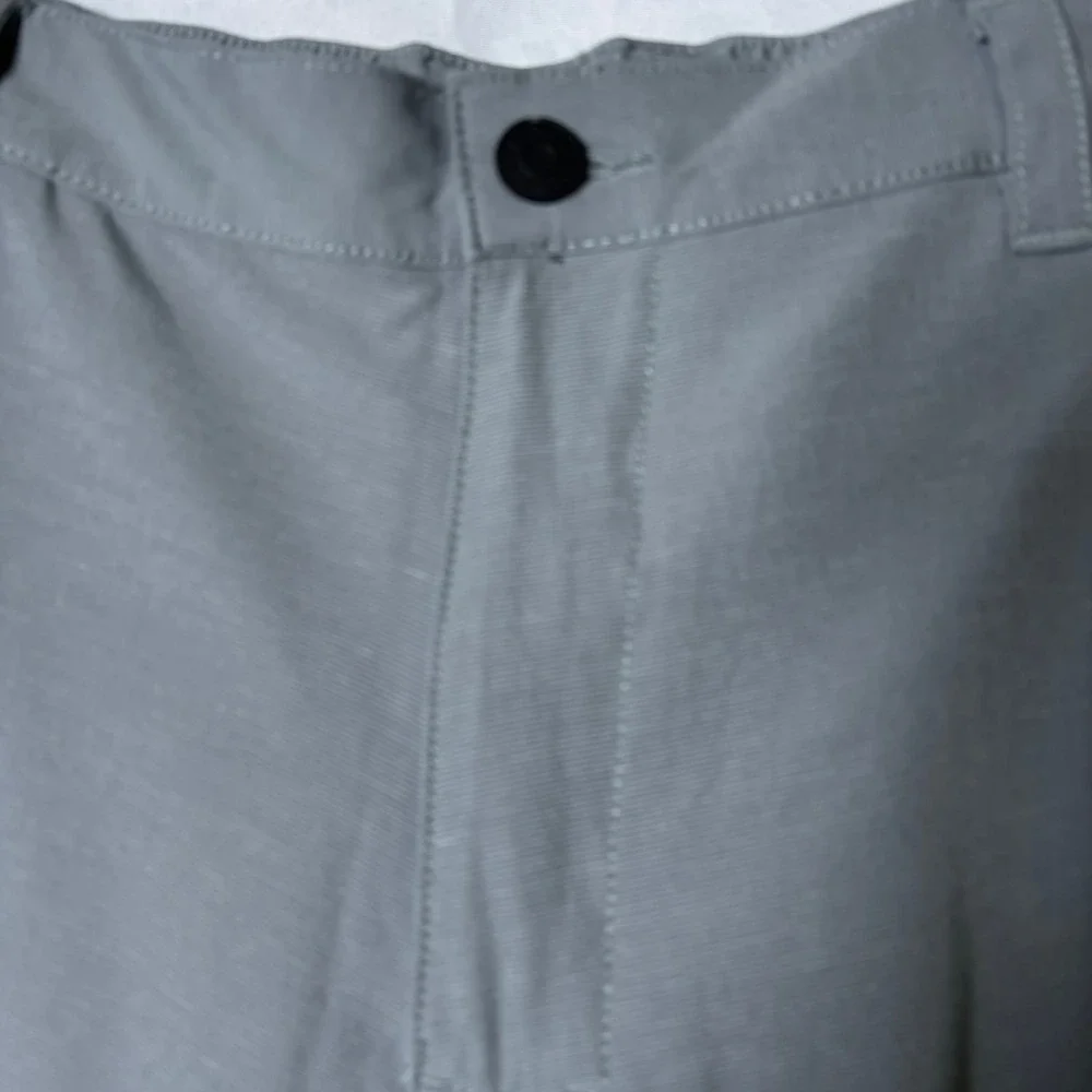 Banana Republic‎ Performance Shorts Mens 38 Gray Stretch Tech Golf Casual